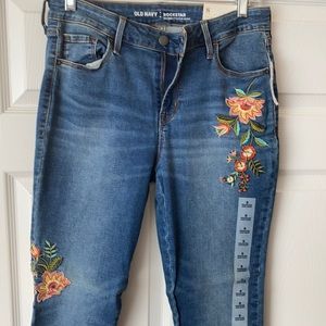 Embroidered jeans new with tags size 8